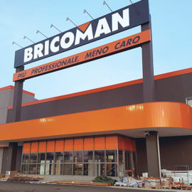 LAVORA CON BRICOMAN A GENOVA